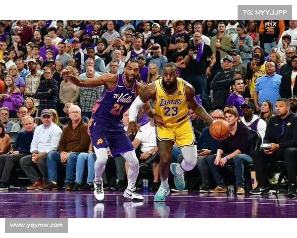 激烈对决再现精彩瞬间 NBA赛场最精彩的高光时刻合集 激烈对决再现精彩瞬间 NBA赛场最精彩的高光时刻合集